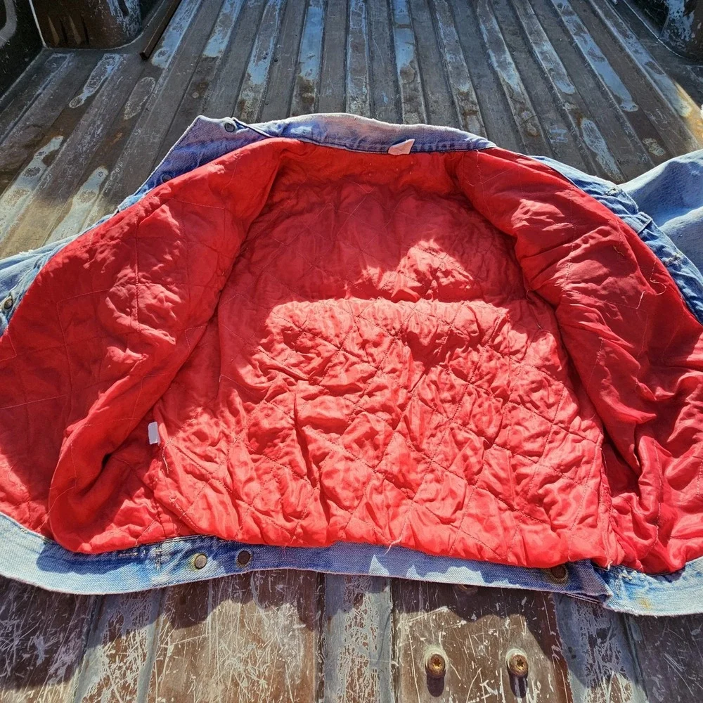 True VTG Lined Denim Trucker Jacket Type 3 Lg (Boxy) Faded And Stained Red Gut